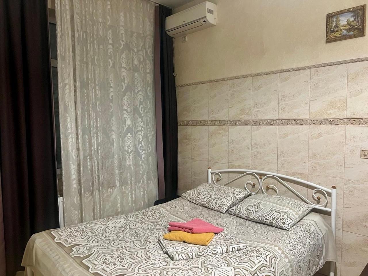 Studio Apartment Metro Pechersk Киев Экстерьер фото